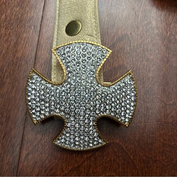 Cecelia Pale Crackled Gold Belt with Gold and Silver Rhinestone Cross Buckle main image 7